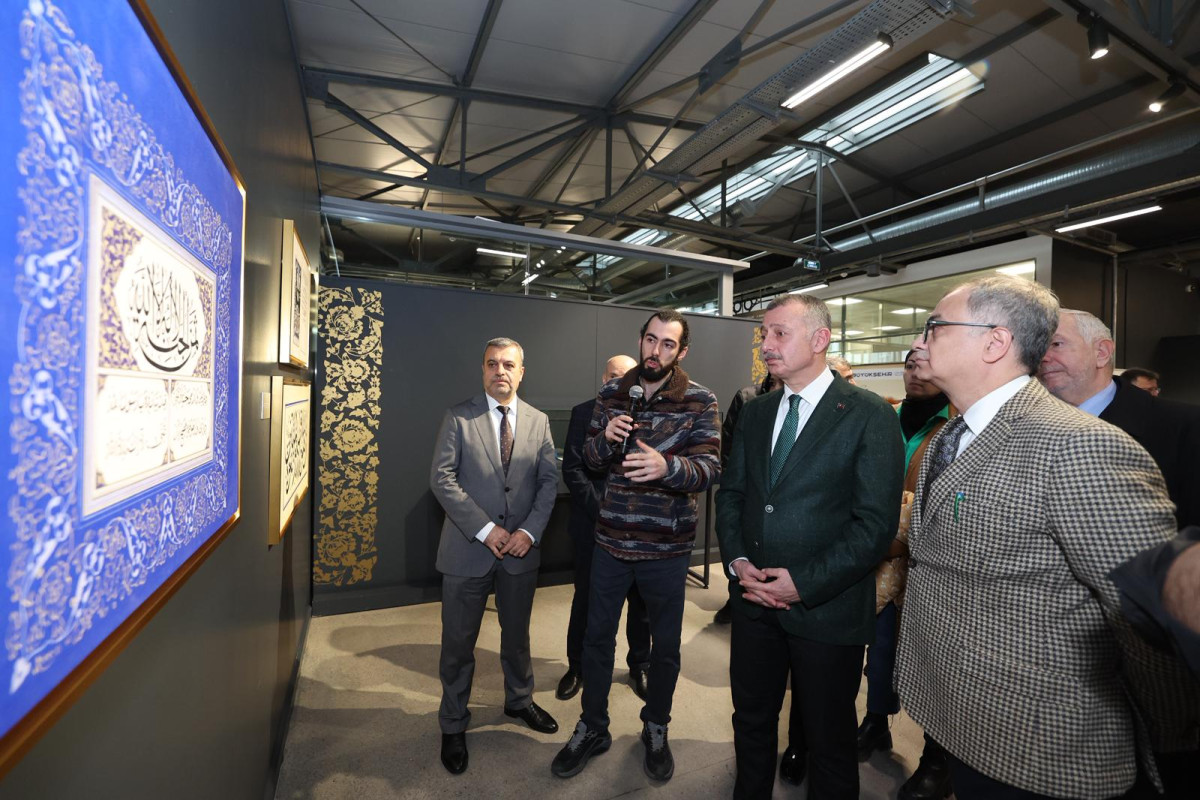 Kocaeli'de Mukaddes Emanetler ve Ramazaniyyeler Sergisi Seka Sanat'ta Ziyaretçilere Açıldı