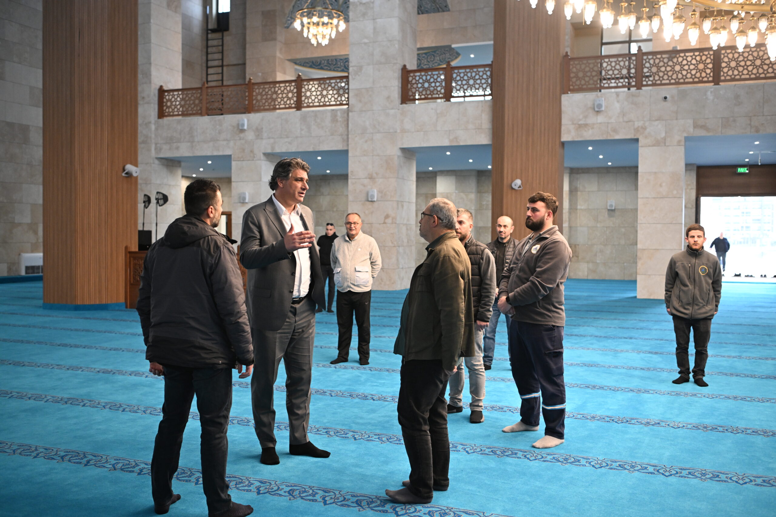 Kartepe’de Kocaeli’nin En Büyük Camisi İlk Teravihle Kapılarını Açıyor