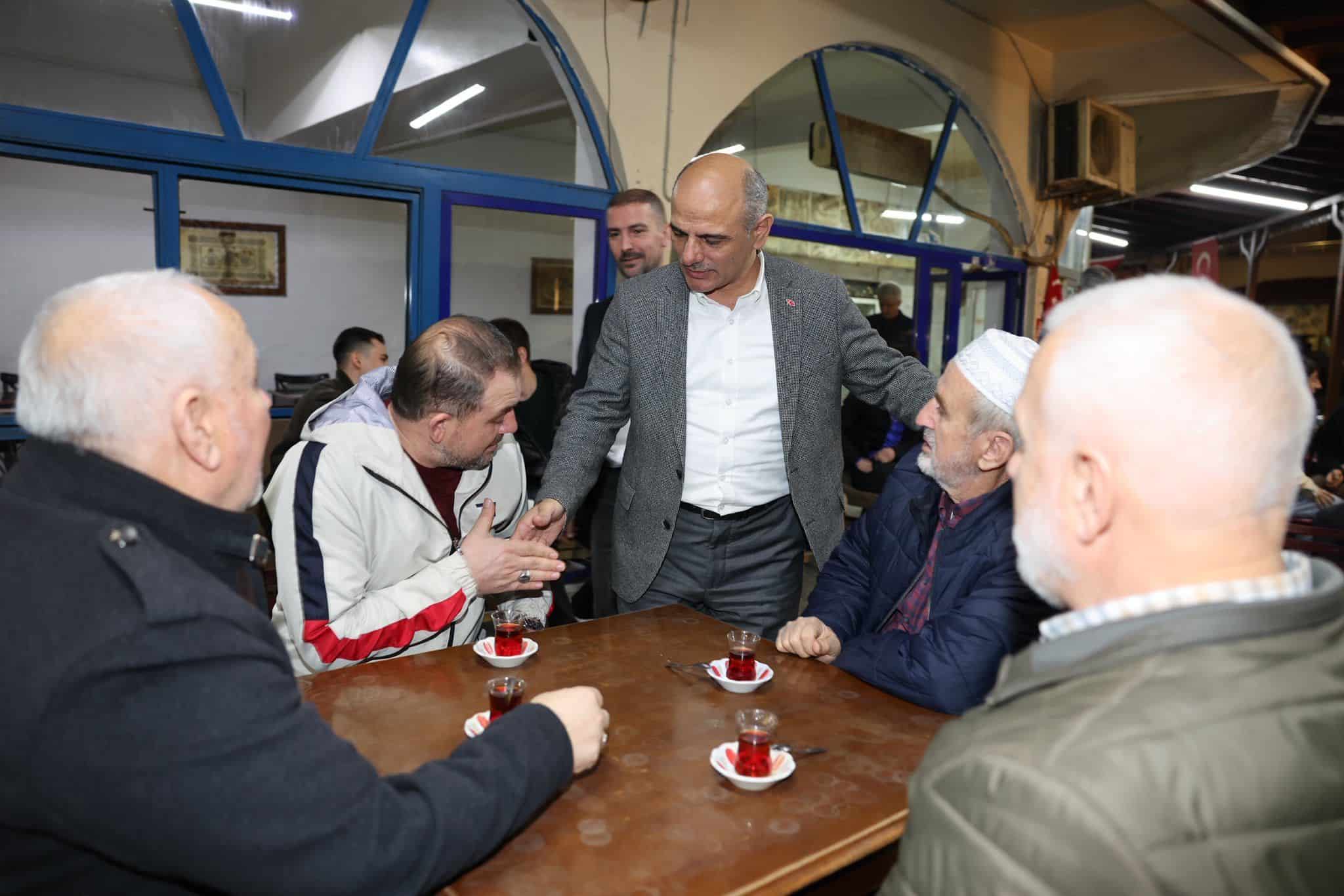 Başkan Şener Söğüt, Ramazan Ayında Her Akşam Farklı Camide Vatandaşlarla Buluşuyor