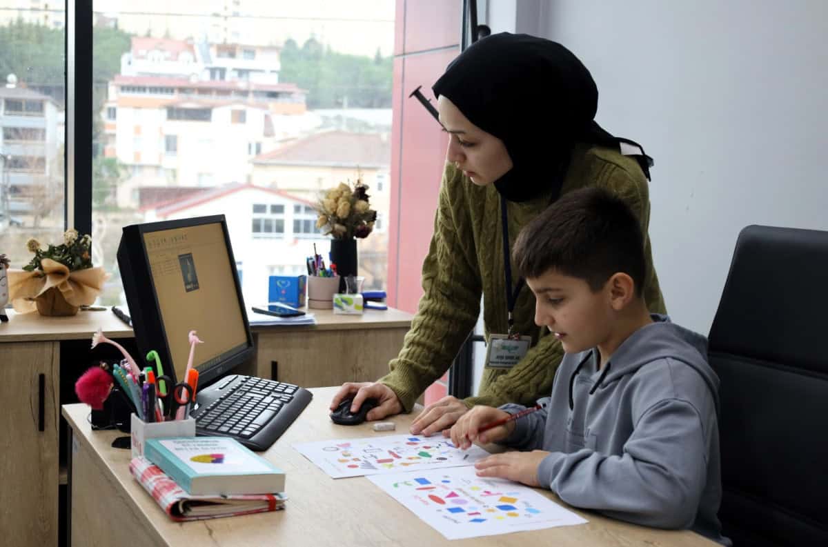 Başkan Tahir Büyükakın, Balkanlar’da Ramazan İftarında Batı Trakya Türkleriyle Buluştu