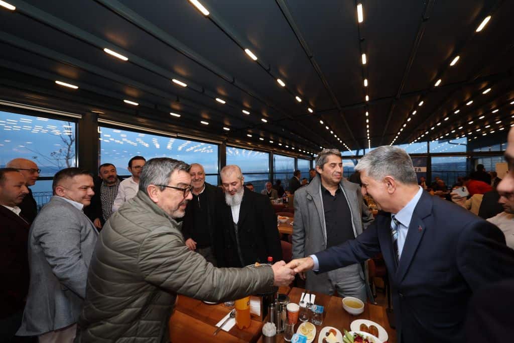 Dilovası’nda Ramazan İftarı Birlik ve Dayanışma İçinde Gerçekleşti