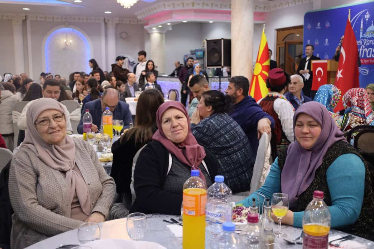 AK Parti Kocaeli Kadın Kolları'nın Kardeşlik İftarı Birlik ve Dayanışma Mesajlarıyla Gerçekleşti