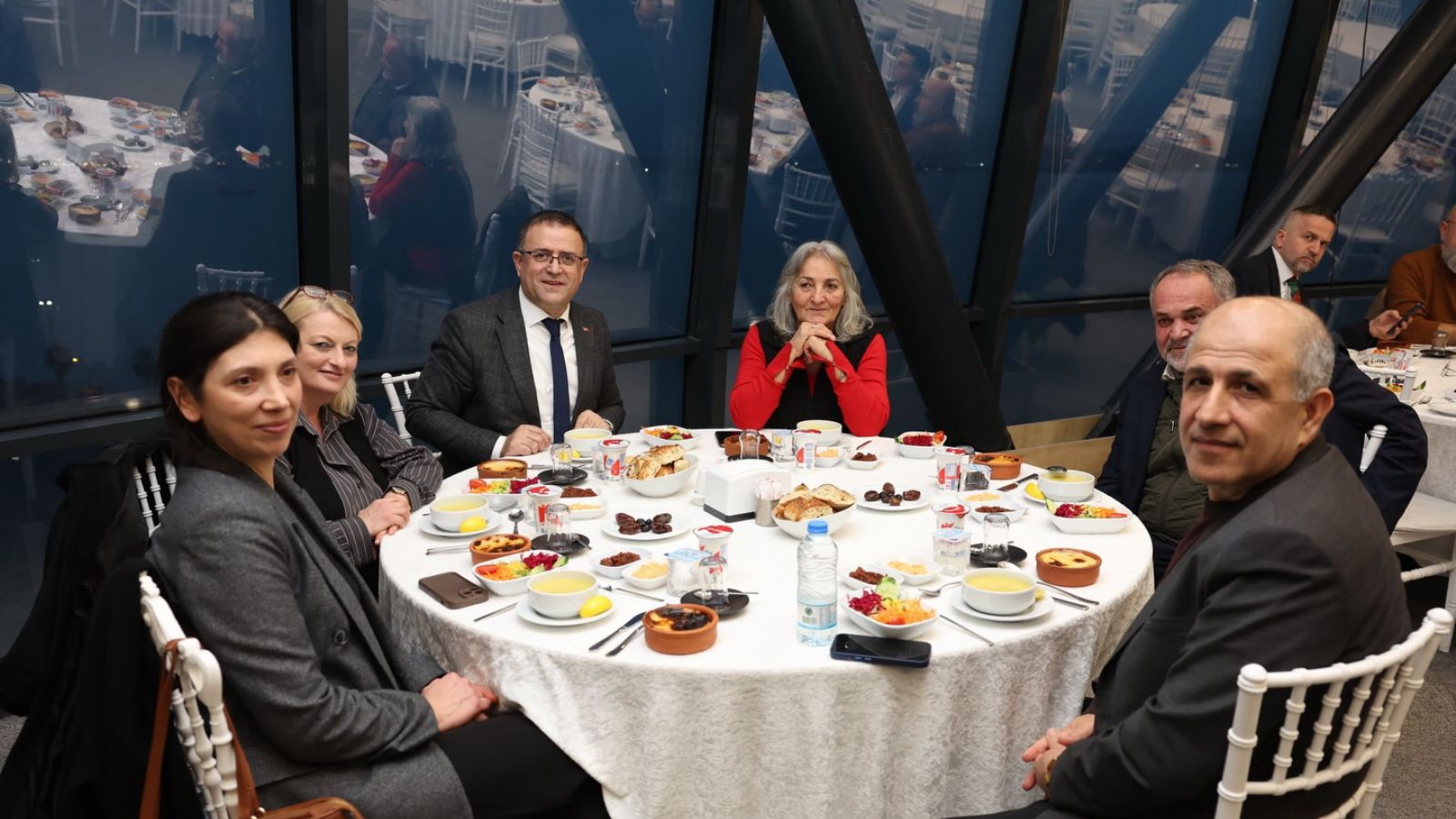 Derince Belediye Meclisi İftar Programında Dayanışma ve Birlik Mesajı Verdi