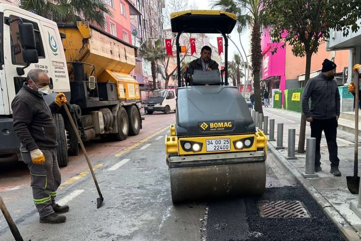 Fen İşleri ekipleri, Fatih Caddesi’nde bakım-onarım çalışması yaptı