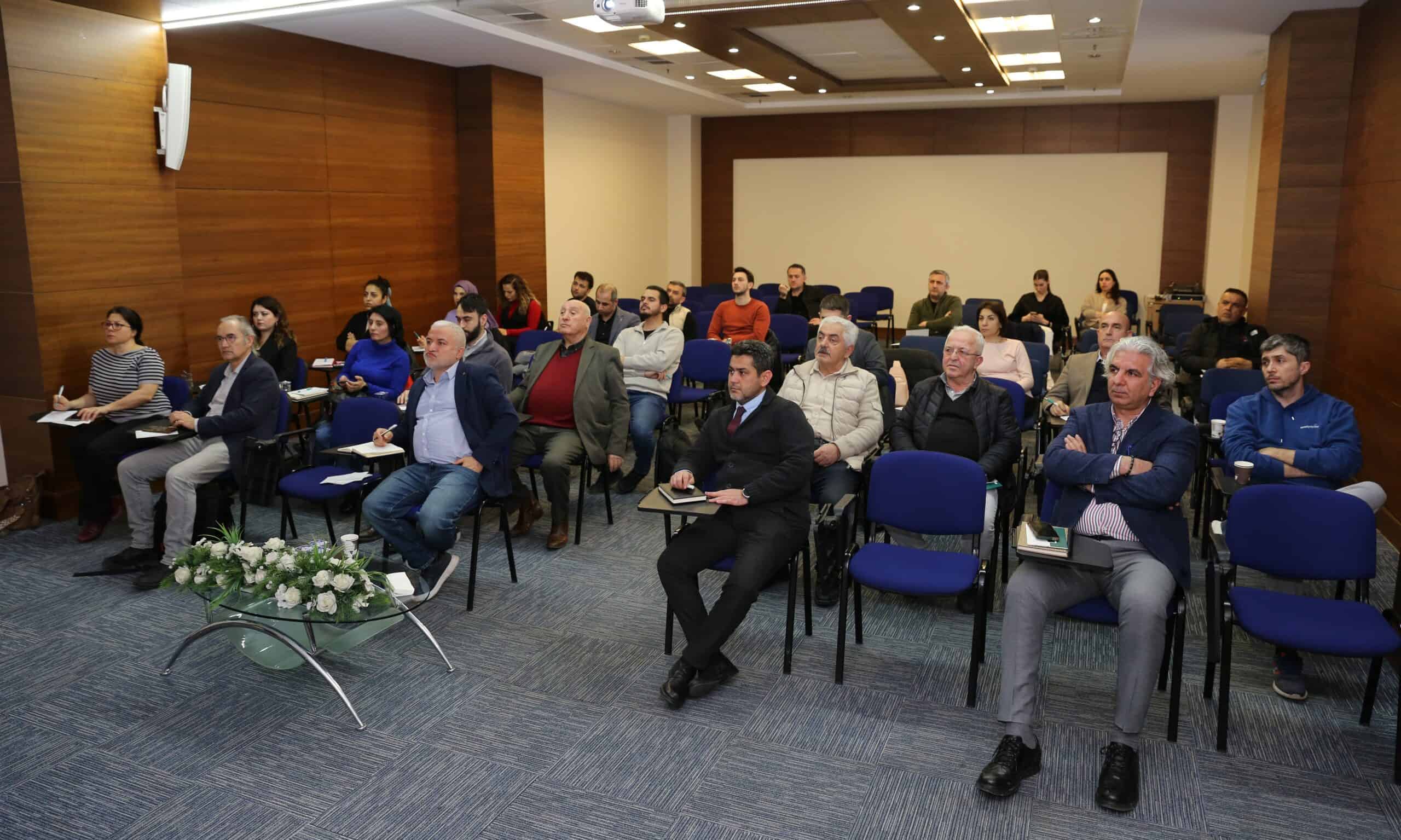 KOTO’da KOSGEB Kapasite Geliştirme Programı ile KOBİ’lere Yeni Destekler Anlatıldı