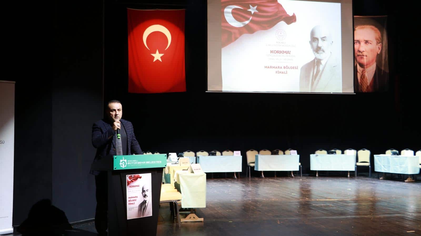 Marmara Bölge Finali'nde Gençler Bilgi Yarışmasında Kendi Kimliklerini Keşfetti