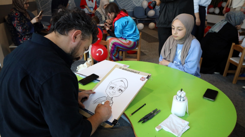 23 Nisan Coşkusu Kocaeli Şehir Hastanesi’nde Tedavi Gören Çocuklarla Buluştu