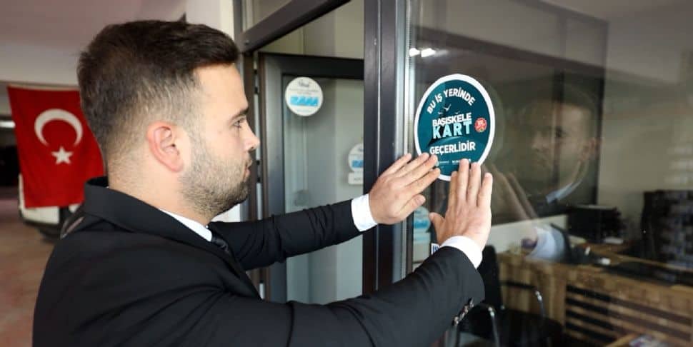 Başiskele Kart Uygulaması İlçede Geniş Kitlelere Ulaşarak 4 Bin Kullanıcıya Yaklaştı