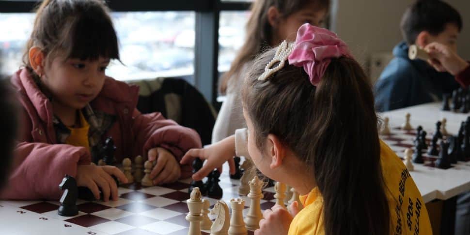 Başiskele’de Gençler Hafta Sonunu Eğitim ve Atölye Çalışmalarıyla Değerlendirdi