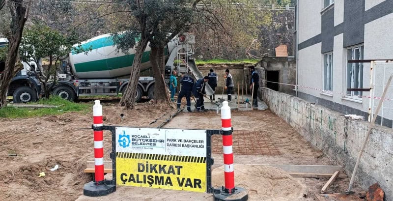 Kocaeli'nin Sahilleri Yaz Sezonu Öncesi Bakım ve Yenileme Çalışmalarıyla Hazırlanıyor