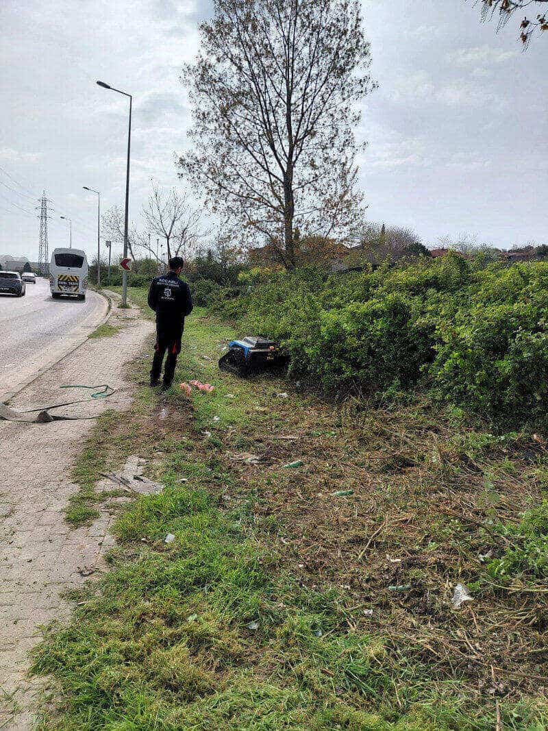 Kocaeli'de 'Çalı Canavarı' Zorlu Alanlarda Temizlikte Etkin Rol Oynuyor