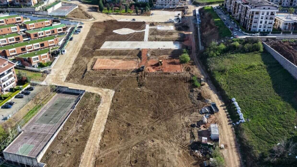 Başiskele'de 63 Bin Metrekarelik Yeşilyurt Millet Bahçesi Projesinde Çalışmalar Sürüyor