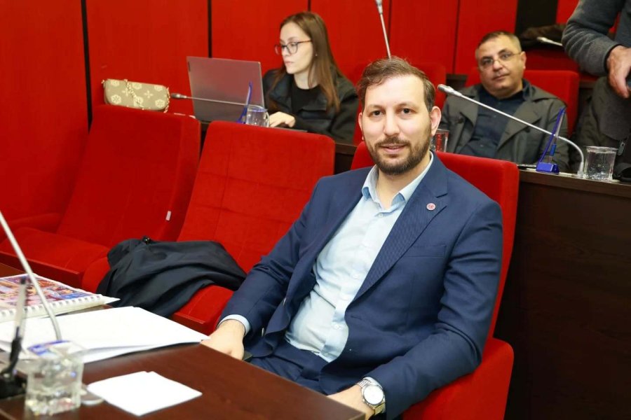 Gebze Belediyesi Nisan Ayı Meclis Toplantısı Başkan Büyükgöz’ün Yönetiminde Gerçekleşti