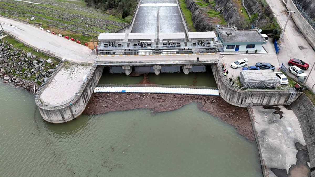 Kocaeli Büyükşehir Belediyesi, Kentte Ulaşım ve Trafik Güvenliği İçin Planlı Çalışmalarını Sürdürüyor