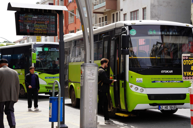 Kocaeli’de Yolcu Bilgilendirme Sistemi Ekranları 110’a Ulaştı